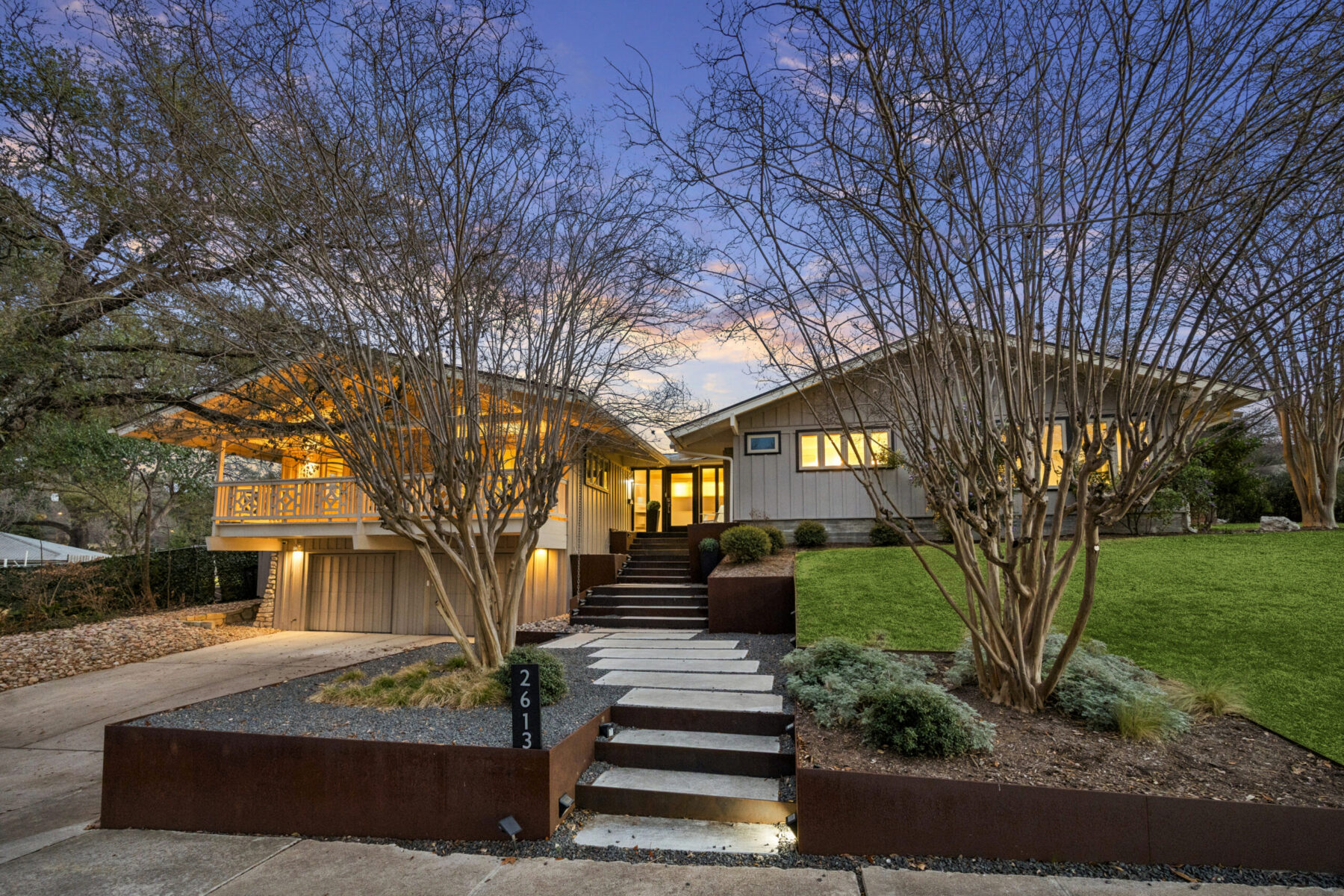 02-Spring Ln 2613 IMG 02 02-Spring Ln 2613 IMG 02