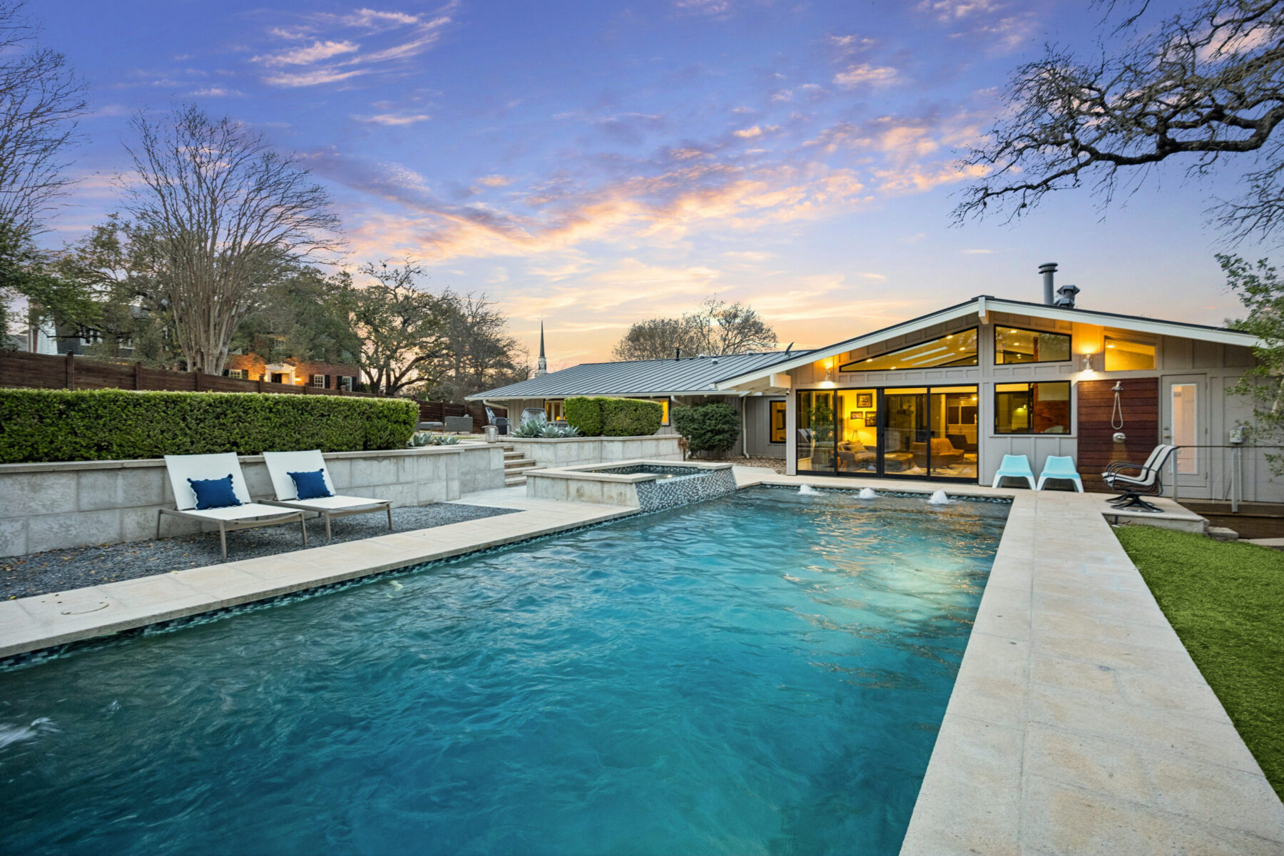 08-Spring Ln 2613 IMG 08 08-Spring Ln 2613 IMG 08