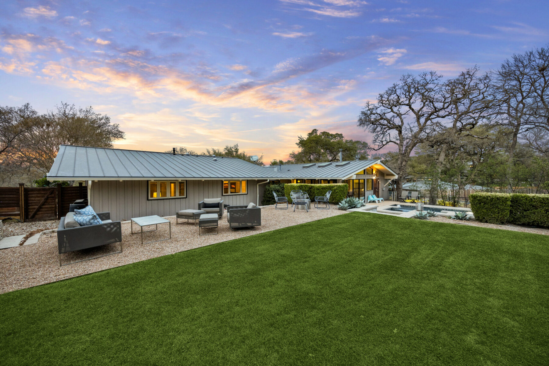 09-Spring Ln 2613 IMG 09 09-Spring Ln 2613 IMG 09