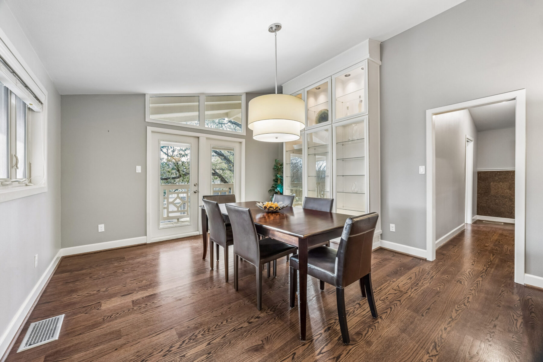 14-Spring Ln 2613 IMG 14 14-Spring Ln 2613 IMG 14