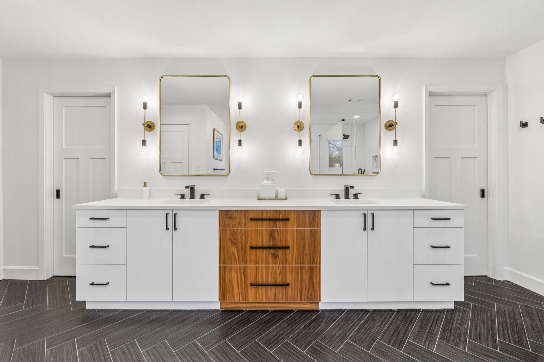 28-Spring Ln 2613 IMG 28 28-Spring Ln 2613 IMG 28